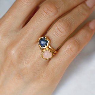 zierlicher Lapislazuli Ring Gold, Schöne Geschenkidee für Frauen, verstellbarer Ring, Nachhaltiger schmuck, Stapel Ringnachhaltiger schmuck/ Edelstein Kleine zierliche schmuck, Geschenk für Ehefrau, Geschenk für Mama, Schwester, Oma, Weihnachtsgeschenk für sie, Geburtsstein Schmuck, Geschenk zum Geburtstag, Geschenk zum Hochzeitstag
