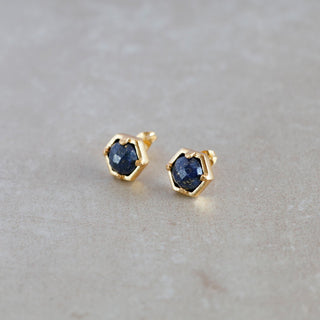 nachhaltiger schmuck, Damen Modeschmuck, Ohrstecker Lapislazuli gold, schöne kleine Geschenkidee für frauenGeschenk für Ehefrau, Geschenk für Mama, Schwester, Oma, Weihnachtsgeschenk für sie, Geburtsstein Schmuck, Geschenk zum Geburtstag, Geschenk zum Hochzeitstag
