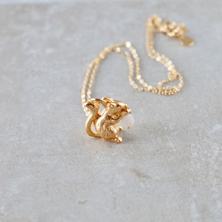 Eichhörnchen Halskette Gold Lang, Damen Geschenkidee, Vergoldeter schmuck, Weihnachtsgeschenk für sie, Geburtstagsgeschenk für sie, Geschenk für Mama, Kommunion geschenk für Mädchen