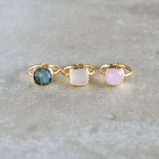 Drei Edelstein Stapel Gold Ringe aus labradorit, Weißer Chalcedon, rosenquarz. Mix Match Stapel ring. Schöne Geschenkidee für Frauen